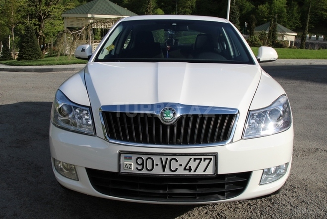 Skoda Octavia 2010, 79,000 km - 1.6 l - Bakı