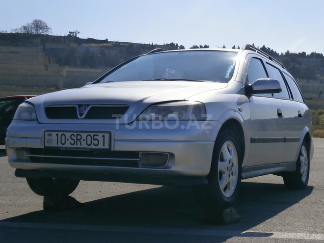 Opel Astra 2000, 140,000 km - 1.8 л - Bakı