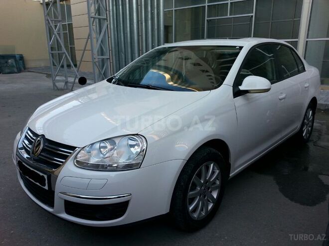 Volkswagen Jetta 2010, 52,000 km - 1.6 л - Bakı