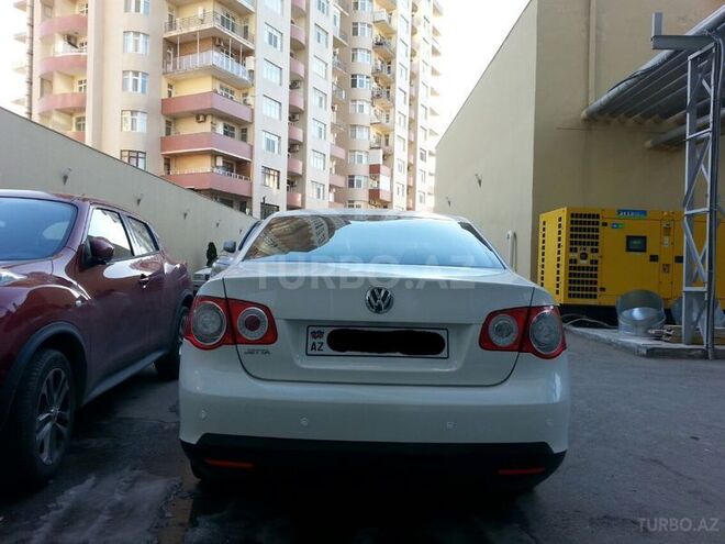 Volkswagen Jetta 2010, 52,000 km - 1.6 л - Bakı