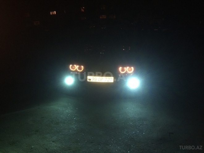 BMW 525 2002, 170,000 km - 2.5 l - Bakı