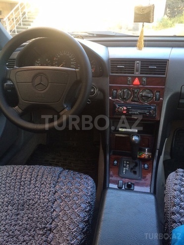 Mercedes C 180 1997, 271,000 km - 1.8 l - Bakı