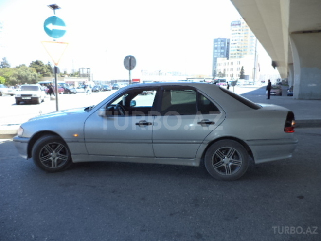 Mercedes C 200 1997, 279,000 km - 2.0 l - Bakı