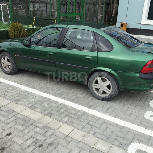 Opel Vectra 1996, 359,000 km - 1.8 л - Bakı