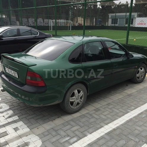 Opel Vectra 1996, 359,000 km - 1.8 л - Bakı