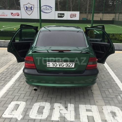 Opel Vectra 1996, 359,000 km - 1.8 л - Bakı