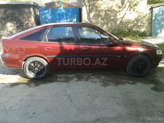 Opel Vectra 1996, 347,000 km - 2.0 л - Bakı