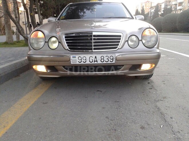 Mercedes E 240 2000, 206,500 km - 2.4 l - Bakı