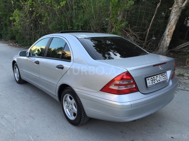 Mercedes C 200 2002, 169,862 km - 2.0 l - Bakı