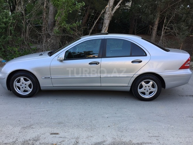 Mercedes C 200 2002, 169,862 km - 2.0 l - Bakı