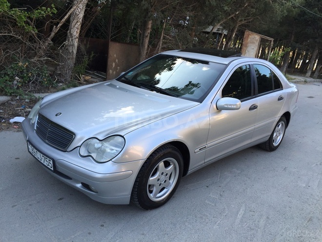 Mercedes C 200 2002, 169,862 km - 2.0 l - Bakı