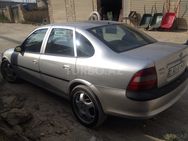 Opel Vectra 1996, 341,000 km - 1.8 l - Bakı