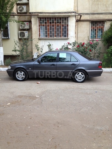 Mercedes C 180 1998, 174,000 km - 1.8 л - Bakı