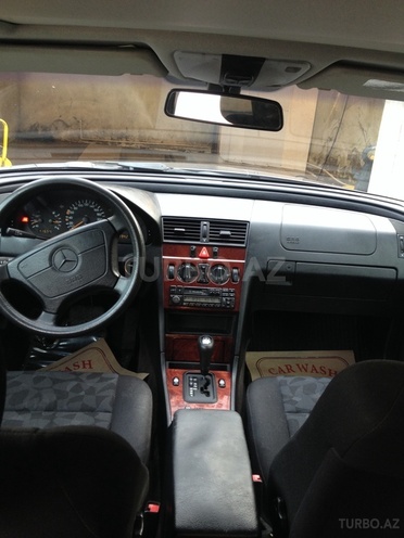 Mercedes C 180 1998, 174,000 km - 1.8 л - Bakı