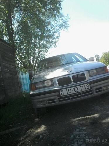 BMW 320 1992, 456,000 km - 2.0 л - Bakı