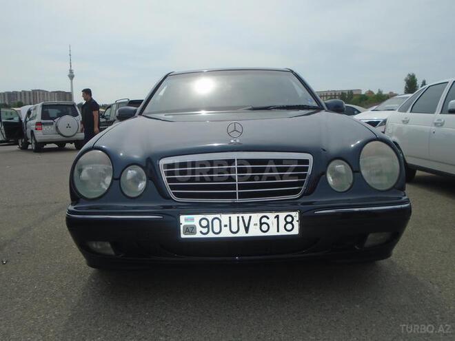 Mercedes E 220 2000, 187,000 km - 2.2 l - Bakı