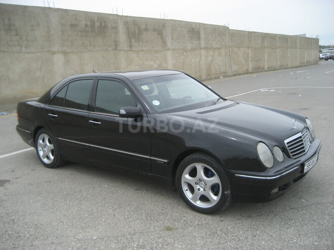 Mercedes E 240 2000, 270,000 km - 2.6 l - Bakı