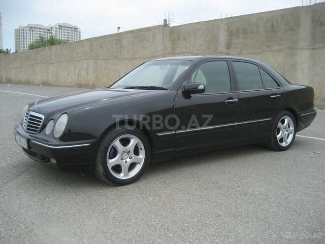 Mercedes E 240 2000, 270,000 km - 2.6 l - Bakı