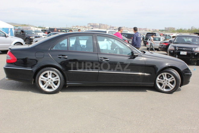 Mercedes E 280 2006, 130,000 km - 3.0 l - Bakı