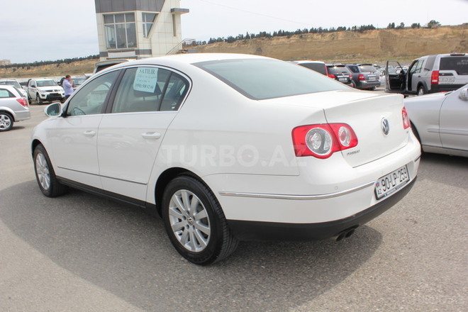 Volkswagen Passat 2011, 71,000 km - 1.8 l - Bakı