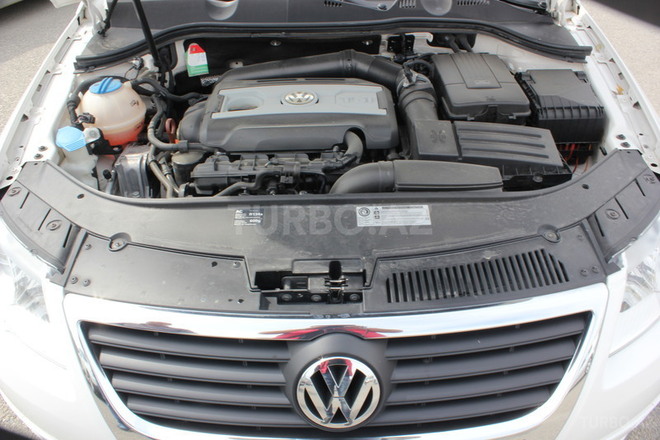 Volkswagen Passat 2011, 71,000 km - 1.8 l - Bakı