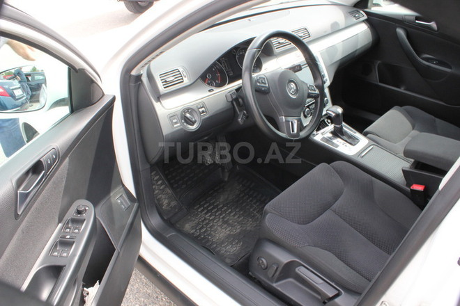 Volkswagen Passat 2011, 71,000 km - 1.8 l - Bakı