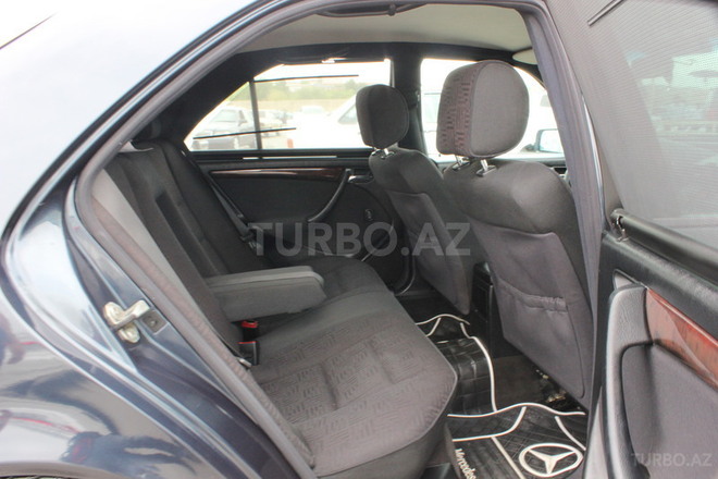 Mercedes C 240 1997, 200,000 km - 2.4 л - Bakı