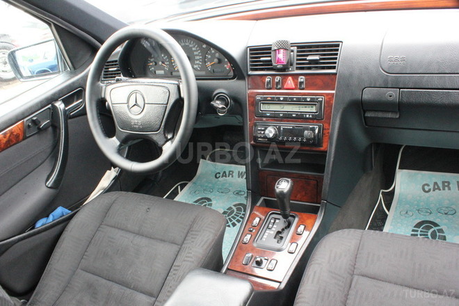 Mercedes C 240 1997, 200,000 km - 2.4 л - Bakı