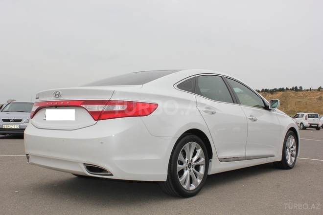 Hyundai Azera 2013, 56,000 km - 2.4 л - Bakı