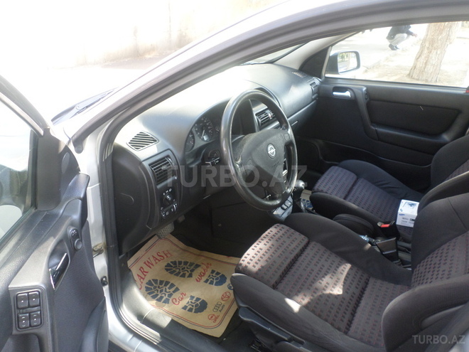 Opel Astra 1999, 210,000 km - 1.6 l - Bakı