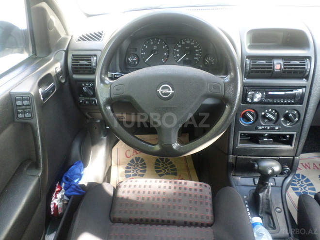 Opel Astra 1999, 210,000 km - 1.6 l - Bakı