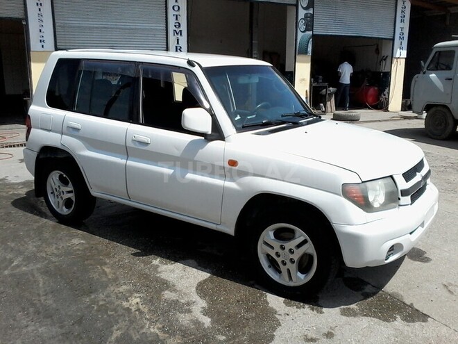 Mitsubishi Pajero io 2001, 110,000 km - 1.8 л - Bakı