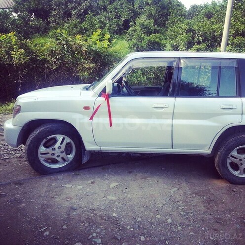 Mitsubishi Pajero io 2001, 110,000 km - 1.8 л - Bakı
