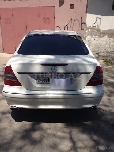 Mercedes E 320 2002, 204,000 km - 3.2 л - Bakı