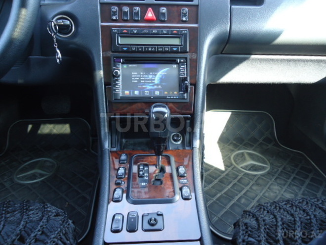 Mercedes E 280 2000, 227,320 km - 2.8 л - Bakı