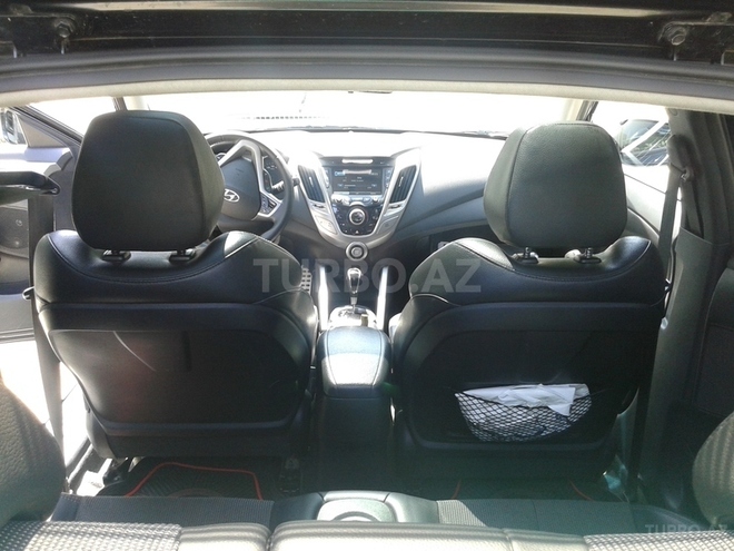 Hyundai Veloster 2011, 62,000 km - 1.6 л - Bakı