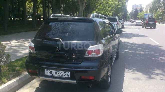 Mitsubishi Outlander 2006, 152,000 km - 2.4 l - Bakı