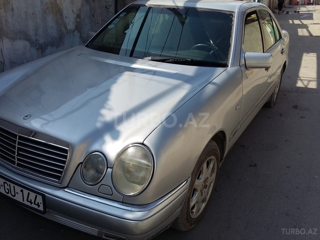 Mercedes E 290 1997, 360,992 km - 2.9 л - Bakı