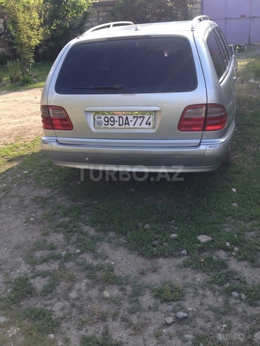Mercedes E 220 1999, 450,000 km - 2.2 l - Bakı