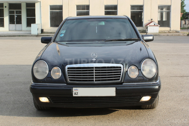 Mercedes E 240 1998, 370,000 km - 2.4 l - Bakı