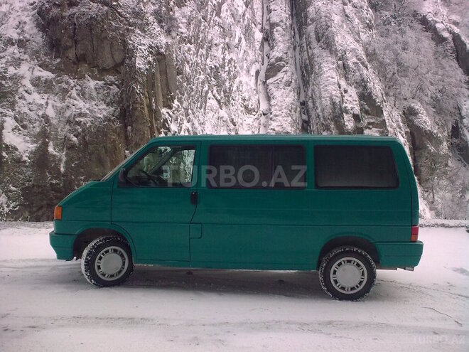Volkswagen Multivan 1993, 330,895 km - 2.5 л - Bakı