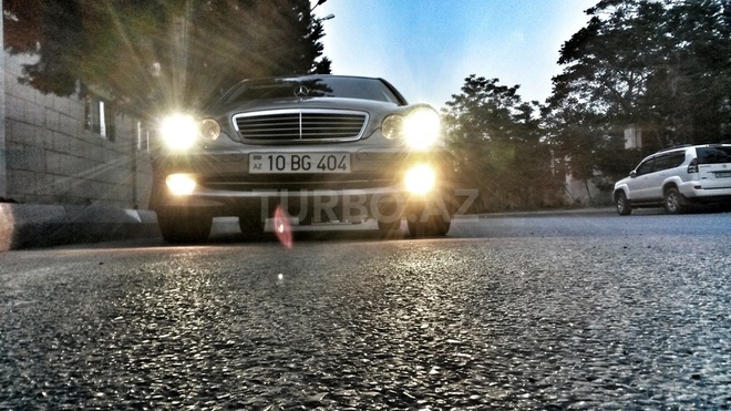 Mercedes C 200 2005, 87,000 km - 2.0 l - Bakı