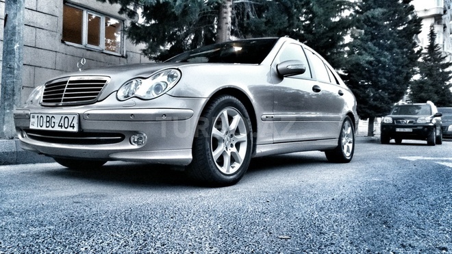Mercedes C 200 2005, 87,000 km - 2.0 l - Bakı