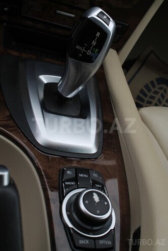BMW 535 2009, 75,000 km - 3.0 l - Bakı