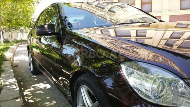 Mercedes E 200 2011, 107,000 km - 2.0 l - Bakı