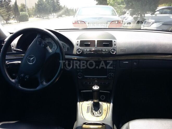 Mercedes E 350 2007, 145,600 km - 3.5 л - Bakı