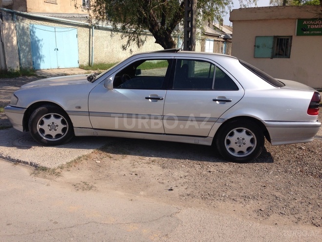 Mercedes C 220 1998, 202,000 km - 2.2 л - Bakı