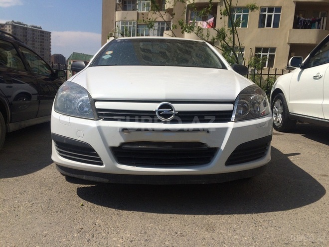 Opel Astra 2004, 159,000 km - 1.6 l - Bakı