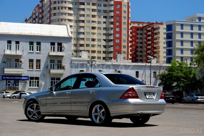 Mercedes C 230 2005, 72,000 km - 1.8 л - Bakı