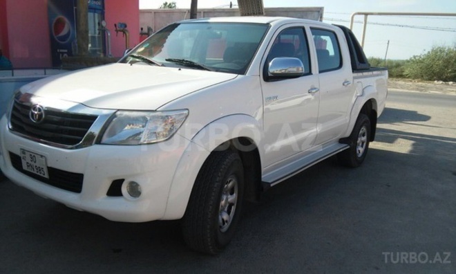 Toyota Hilux 2012, 120,000 km - 2.5 l - Bakı